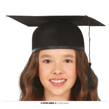 Dětská studenská čepička